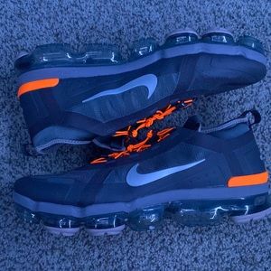 NIKE AIR VAPORMAX 2019 UTILITY 'GUNSMOKE'